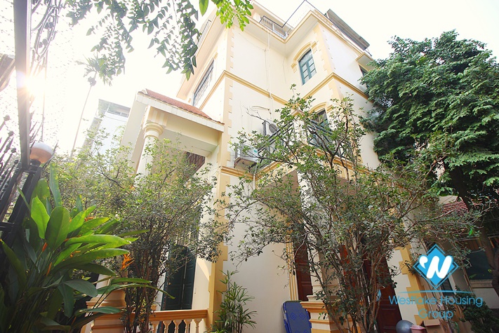 Quiet and beautiful house for rent in Tay ho District.