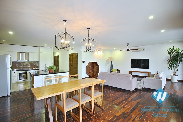 Spacious 4 beds apartment for rent in Dang Thai Mai area, Tay Ho