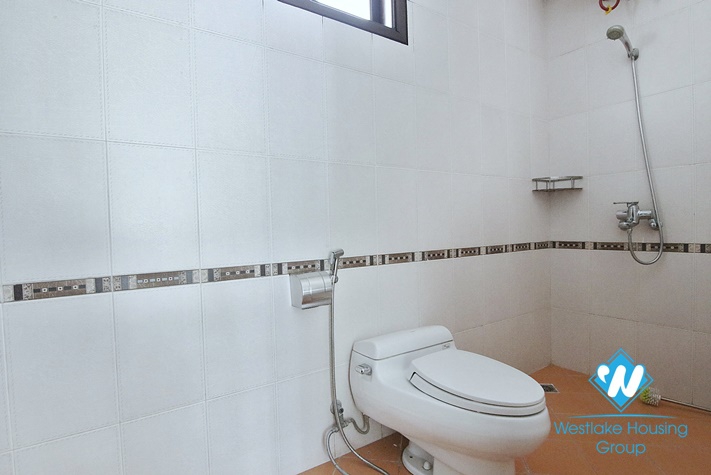 Modern and Elegant Lake view villa for rent in Tay Ho