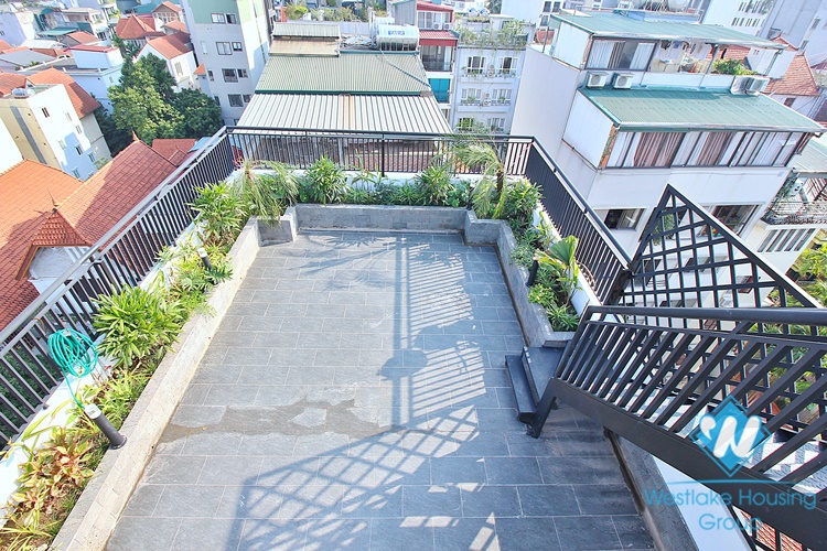 A newly 2 bedrooms apartment for rent in To Ngoc Van st, Tay Ho
