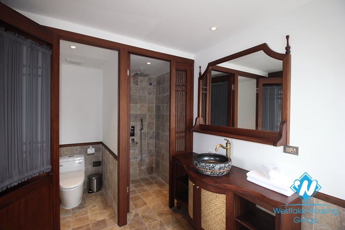 Lake view apartment with 4 bedrooms for rent in Quang Khanh st, Tay Ho District 