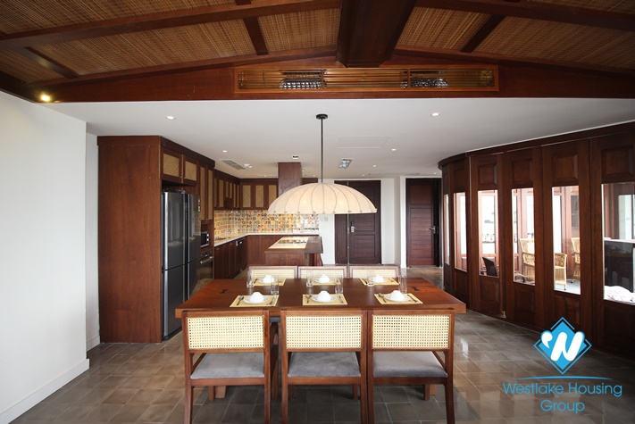 Lake view apartment with 4 bedrooms for rent in Quang Khanh st, Tay Ho District 
