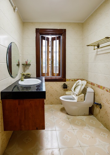A Nice House with Feng Shui garden for rent in Au Co, Tay Ho