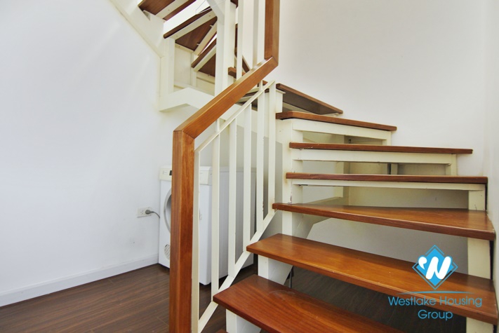 Nice design 02 bedrooms apartment with lake view for rent near Sheraton Hotel