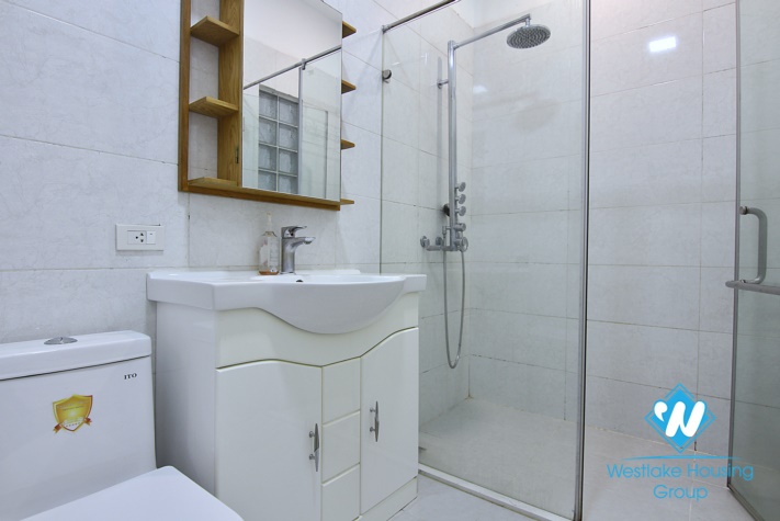 Nice design 02 bedrooms apartment with lake view for rent near Sheraton Hotel