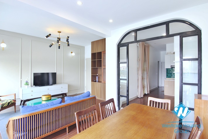 Nice design 02 bedrooms apartment with lake view for rent near Sheraton Hotel