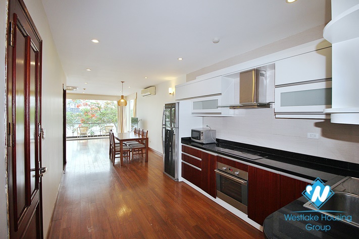 03 bedrooms apartment for rent on Quang An st, Tay Ho District 