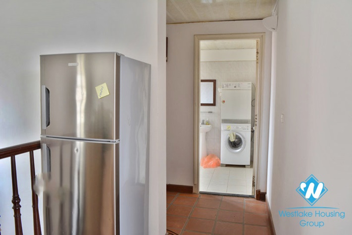 Unfurnished house with nice court yard terrace in Tay Ho, Hanoi
