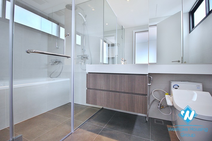 Brand new and morden 3 beds apartment for rent in To Ngoc Van, Tay Ho
