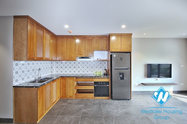 A bright 02 bedrooms apartment with lake view in Tay Ho, Ha Noi for rent