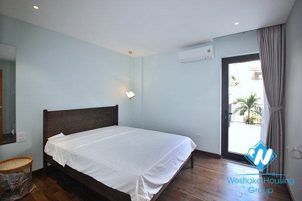 A bright 02 bedrooms apartment with lake view in Tay Ho, Ha Noi for rent