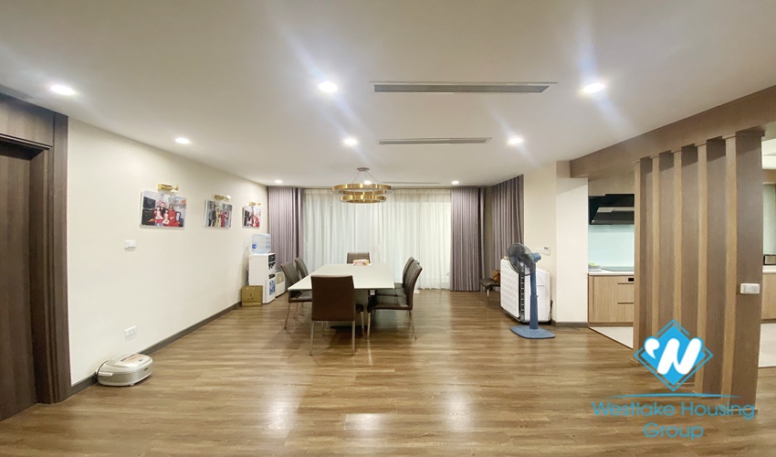 Morden three beds penhouse for rent in Ciputra, Tay Ho