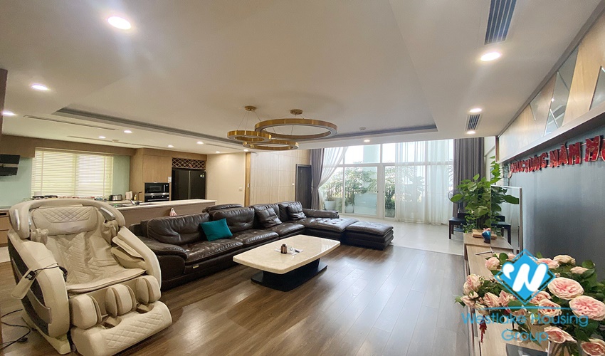 Morden three beds penhouse for rent in Ciputra, Tay Ho