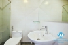 Nice and good price apartment for rent in alley 31 Xuan Dieu st, Tay Ho