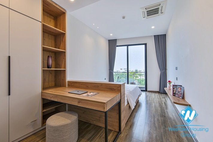 Lakeview and brandnew 3 beds apartment for rent in Tu Hoa area, Tay Ho