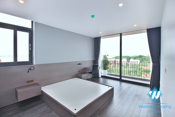 Brand new and lake view 3 beds apartment for rent in Tay Ho area