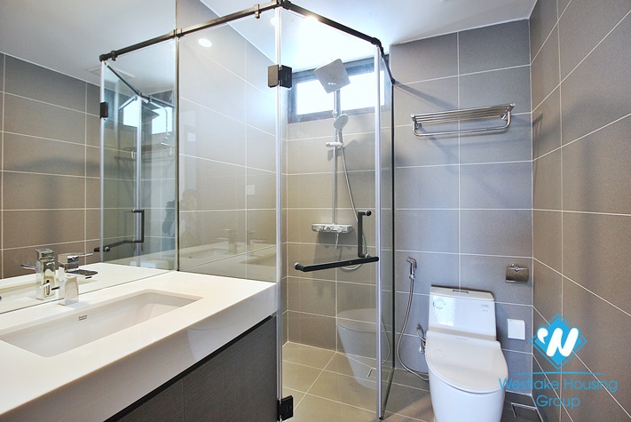 Morden and bright 3 bedrooms apartment for rent in Xuan Dieu, Tay Ho