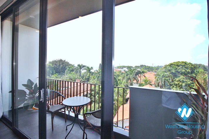 Morden and bright 3 bedrooms apartment for rent in Xuan Dieu, Tay Ho