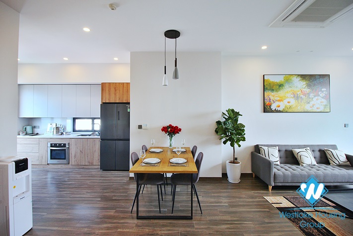 Lakeview and brandnew 3 beds apartment for rent in Tu Hoa area, Tay Ho