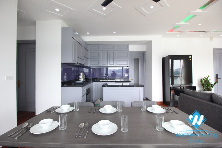 Renovated 3 beds apartment with lakeview for rent in Quang An st, Tay Ho