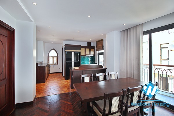 A brand new 3 bedroom apartment with lake view in Tay ho, Hanoi
