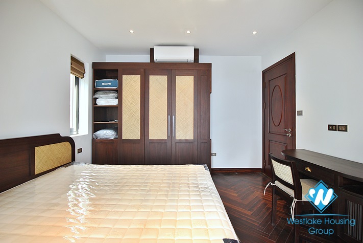 A newly 2 bedroom apartment with nice furnitures in Tay ho, Hanoi