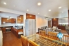 A good price 3 bedroom apartment for rent in Xuan dieu, Tay ho