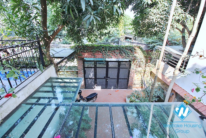 A calm, lovely house on An Duong for rent