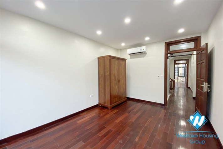 A good house with 3 bedrooms for rent in Dang Thai Mai st, Tay Ho Disrict