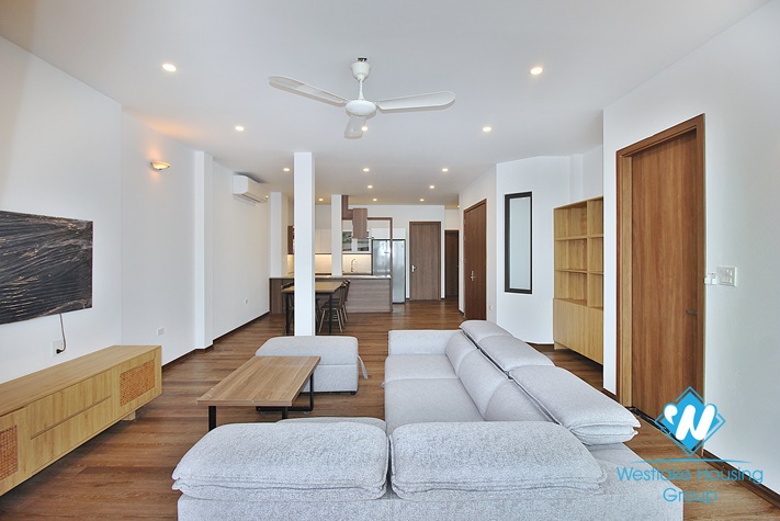 New and bright 3 beds apartment for rent in Dang Thai Mai area, Tay Ho