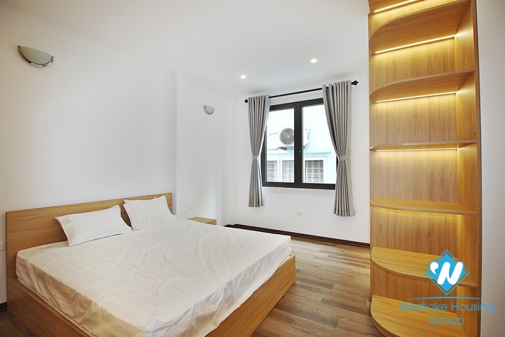 One bedroom apartment for rent in Dang Thai Mai , Tay Ho , Ha Noi 