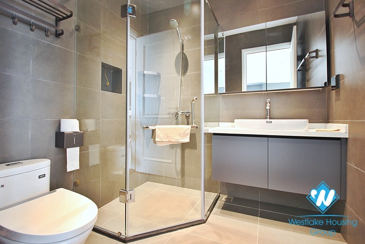 Spacious and brand new 4 beds apartment for lease in To Ngoc Van st, Tay Ho