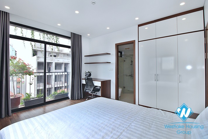 Brightly 2 bedrooms apartment for lease in Trinh Cong Son st, Tay Ho
