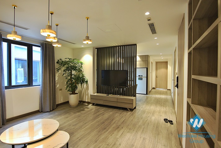 Lake view one bedroom apartment for rent in Nguyen Dinh Thi st, Tay Ho
