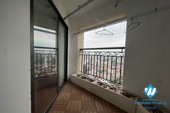Quality and luxury apartment in D'Leroi Soile 59 Xuan Dieu st, Tay Ho District 