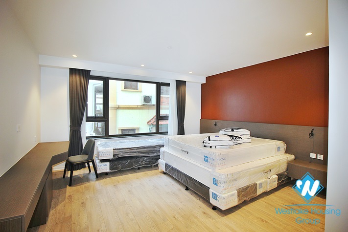 A modern and spacious 03 bedrooms apartment for rent in To Ngoc Van area, Tay Ho, Ha Noi