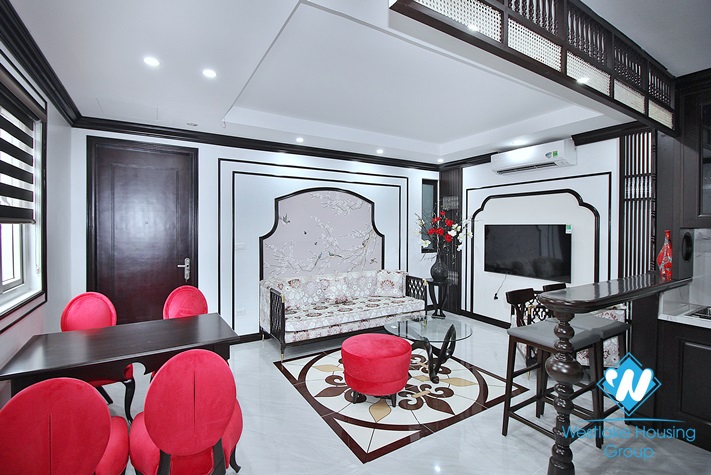 Lake view 2bed apartment for lease in Xuan Dieu, Tay Ho