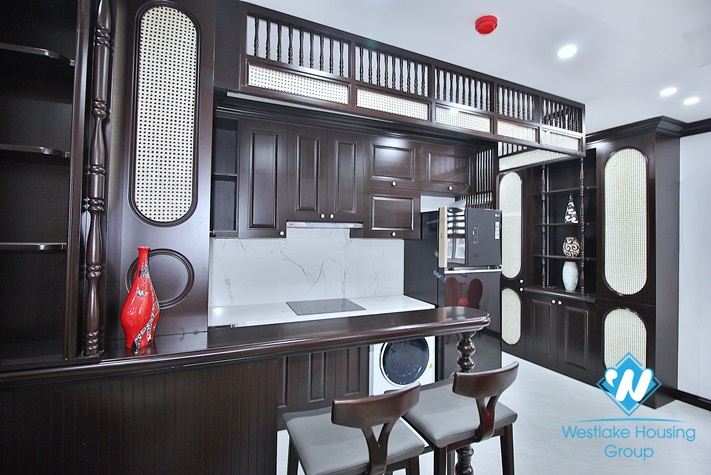 Lake view 2bed apartment for lease in Xuan Dieu, Tay Ho