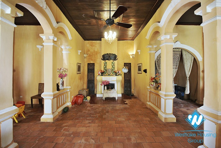 An unique style 4 bedroom house in Tu hoa, Tay ho
