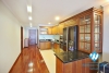 A beautiful lake view 2 bedroom apartment for rent in Xuan dieu