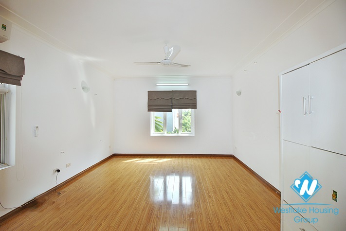 High quality house with 4 bedrooms and swimming pool for rent in Tay Ho, Hanoi, Vietnam