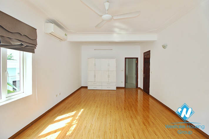 High quality house with 4 bedrooms and swimming pool for rent in Tay Ho, Hanoi, Vietnam