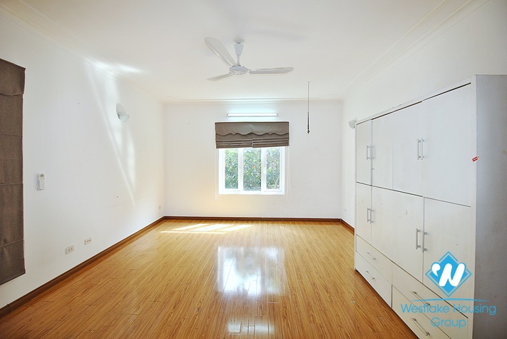 High quality house with 4 bedrooms and swimming pool for rent in Tay Ho, Hanoi, Vietnam