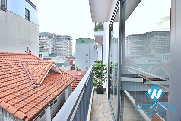 Brand new 2 bedroom apartment for rent in Xuan dieu, Tay ho