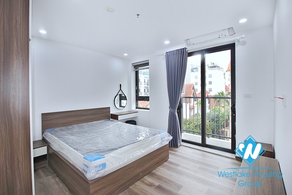 A brightly and modern 2 bedroom apartment in To ngoc van, Tay ho