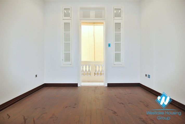 Stunning and luxurious house for rent in Tay Ho, Hanoi 