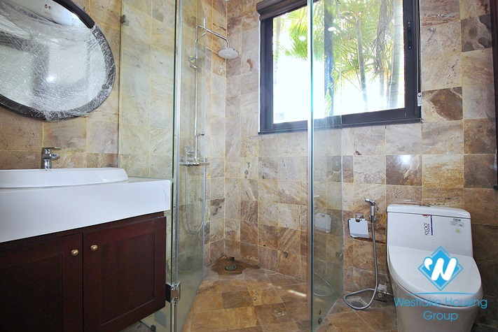 High-end 3 beds apartment for rent in Tay Ho st, Tay Ho area