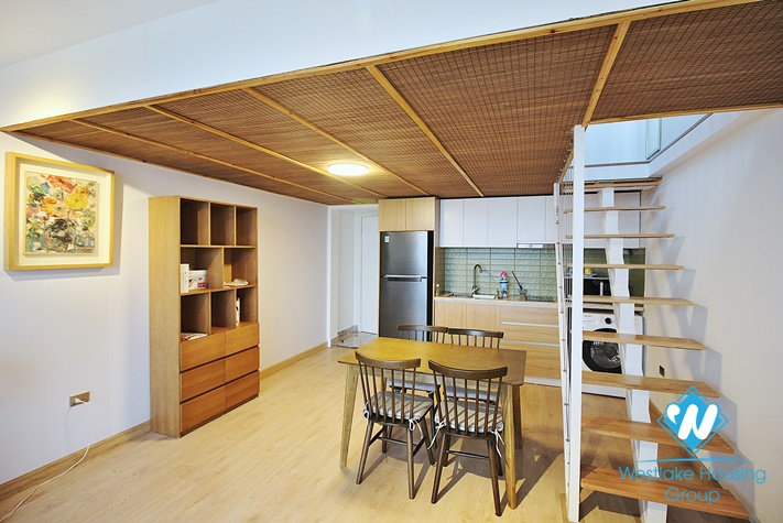 Duplex apartment with lake view for rent in Ve Ho st, Tay Ho District 