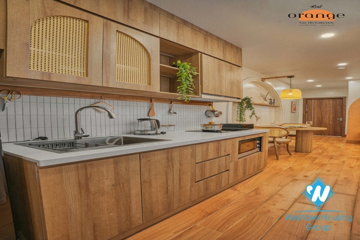 Nice deisgn apartment with lake view for rent in Vu Mien st (Yen Phu Village) Tay Ho District 
