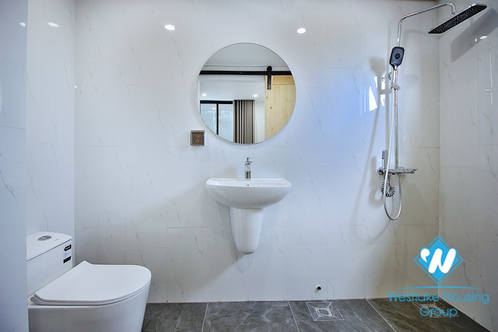 Brand new 2 bedroom apartment for rent in Au Co st , Tay Ho district .